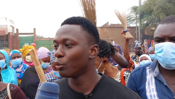 Assamy Nana, porte-parole des jeunes volontaires