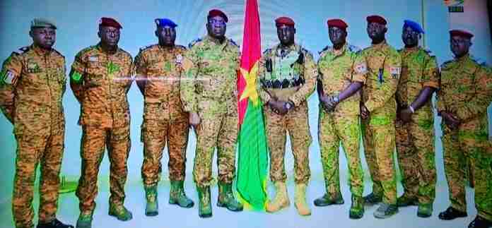 commandement militaire