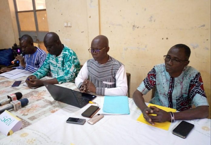 20221227_113153_copy_1016x696