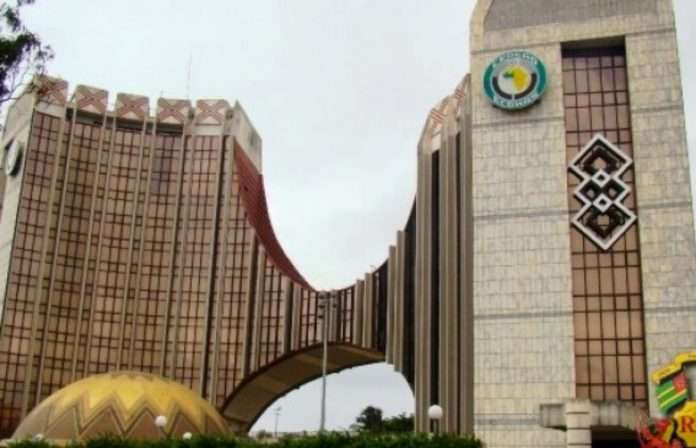 cedeao-siege-680x365_copy_1280x824