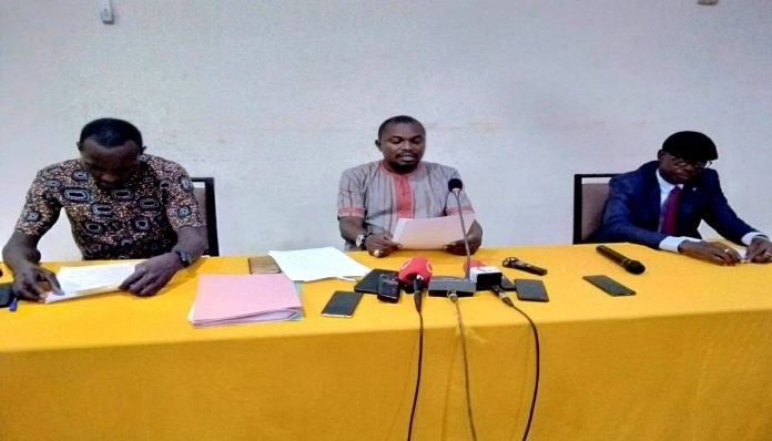 20230325_223614_copy_1200x687