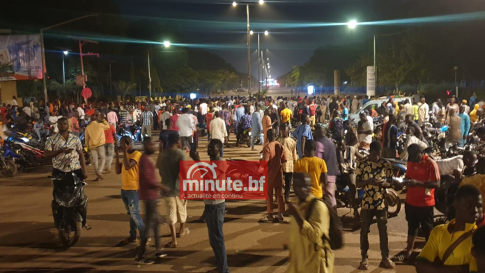 tirs de sommations et soutien Capitaine Traoré