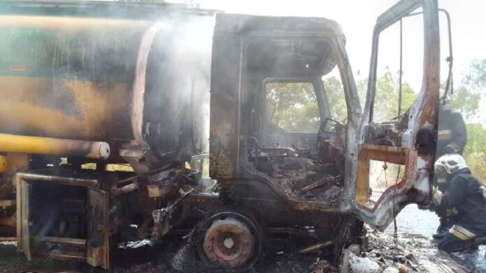 BNSP citerne en feu Sapeurs-Pompiers