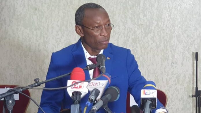 Premier ministre Apollinaire Kyélèm de Tambela et secteur privé sur retrait CEDEAO