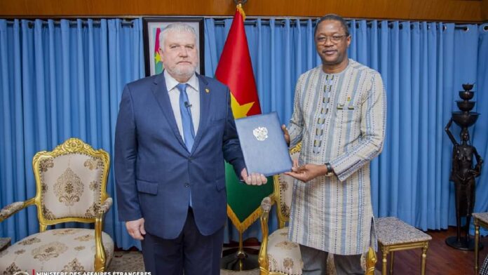 Igor Martynov ambassadeur de Russie au Burkina et Karamoko Jean Marie Traoré