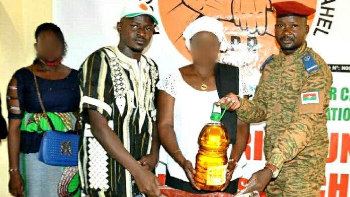 Point Blur_Jul182024_170831