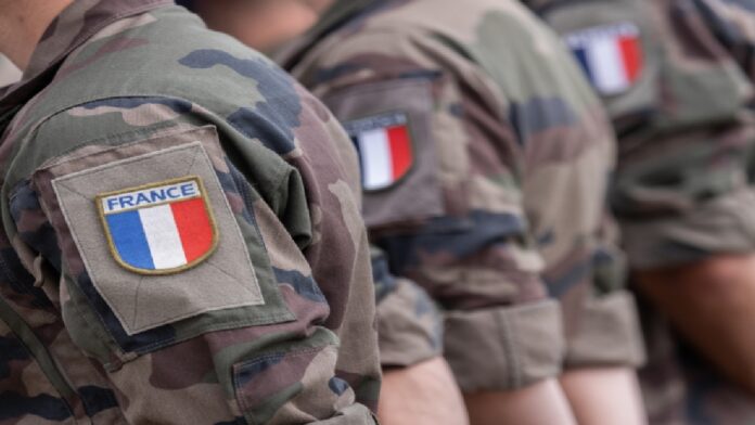 Soldats français militaires français