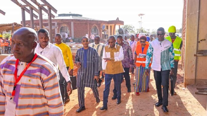 PM Apollinaire Kyelem de Tambela CNATAC développement filière coton