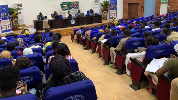 Association LEADERS conférence publique sur la drogue 1