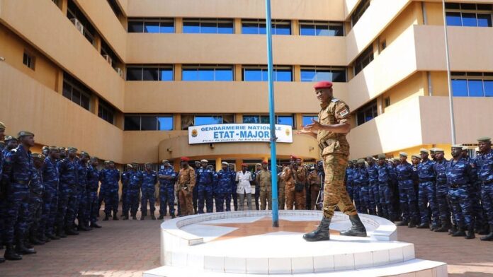 CEMGA Moussa Diallo à l'état-major de la Gendarmerie Nationale