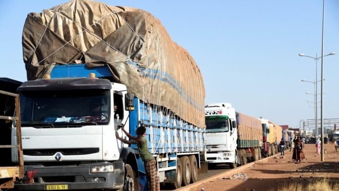 camion hors gabarit ou surcharge