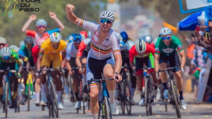 Tour du Faso. 1