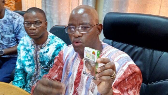 63d0f0f5-b888-4f52-bdc9-c60460b6830d