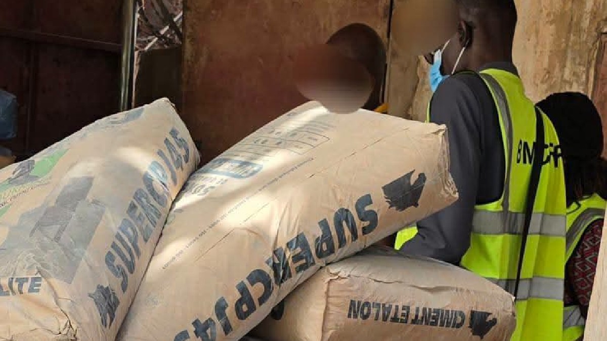 Ciment : Réseaux clandestins de stockage démantelés
