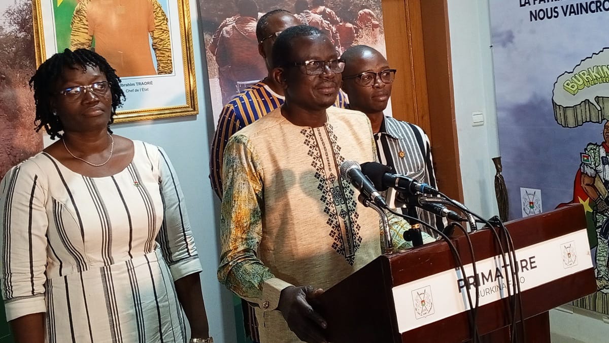 Contrat d’objectifs : Le ministre Moumouni Zoungrana affiche un taux d’exécution de 52,34 % à mi‑parcours 2026